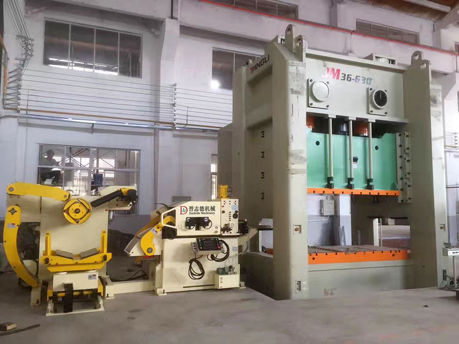 三合一送料機圖片 三合一送料機圖片