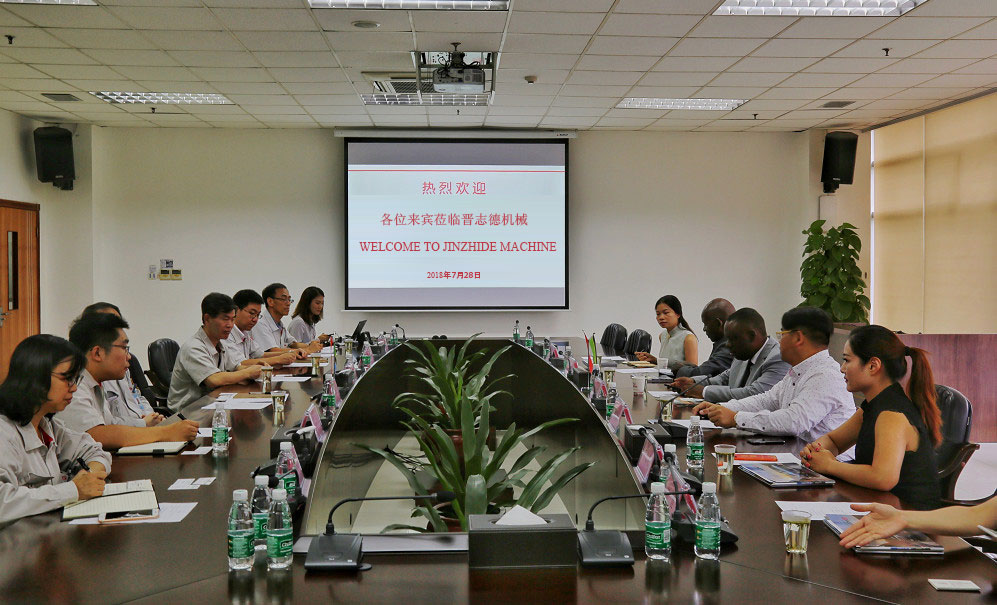 埃塞爾比亞代表團來訪,埃塞爾比亞送料機 埃塞爾比亞代表團來訪,埃塞爾比亞送料機