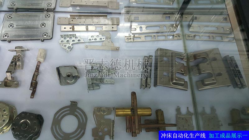 三合一送料機(jī)應(yīng)用案例 三合一送料機(jī)應(yīng)用案例