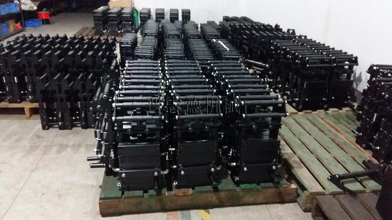 空氣送料機生產裝配 空氣送料機生產裝配