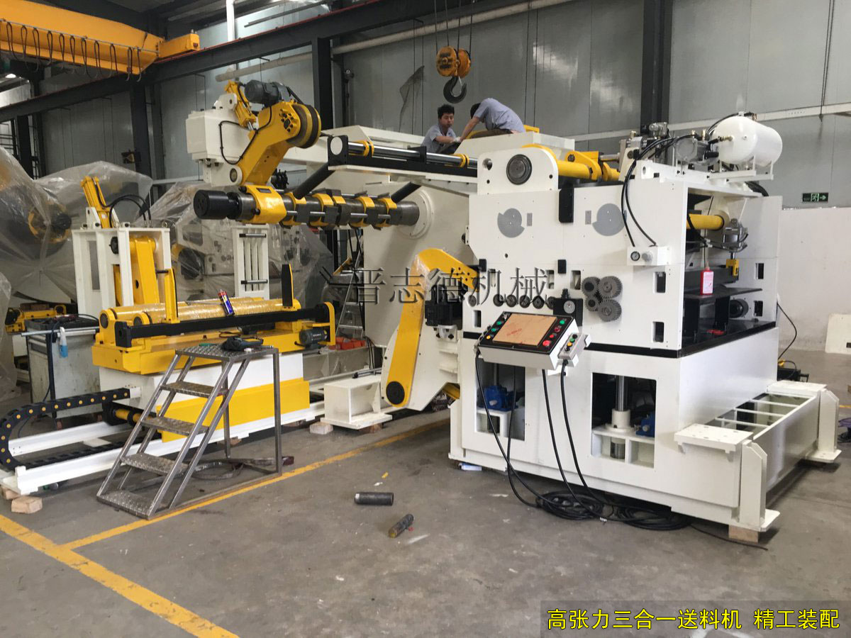 高張力三合一送料機裝配,高張力三合一送料機試機 高張力三合一送料機裝配,高張力三合一送料機試機