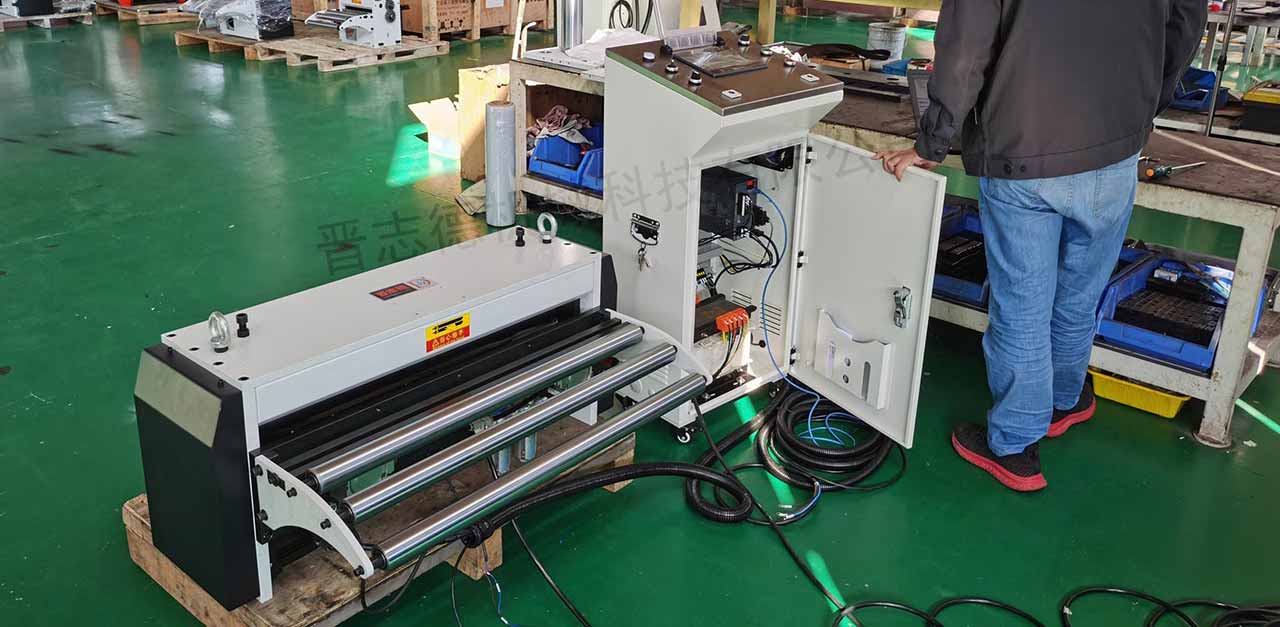 厚板三合一送料機夜間裝配 厚板三合一送料機夜間裝配