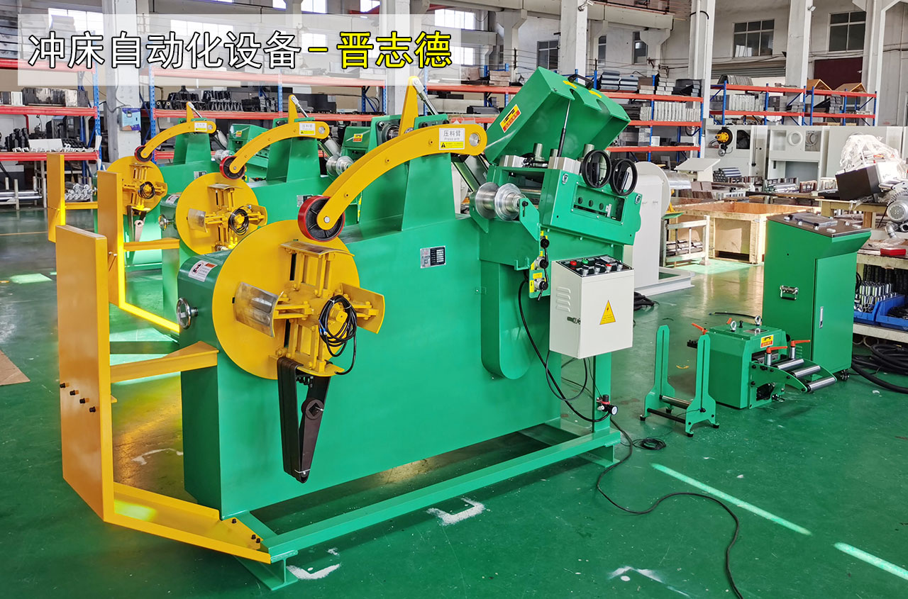 二合一料架整平機(jī)出口 二合一料架整平機(jī)出口