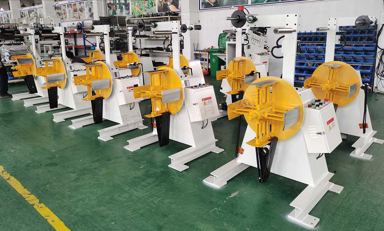 薄膜收放膜機(jī)裝配