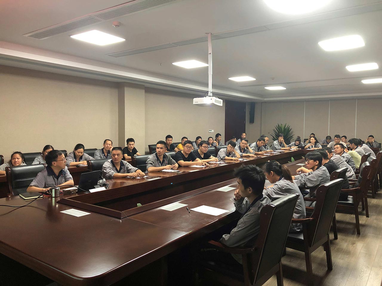 江蘇工廠入職培訓(xùn)