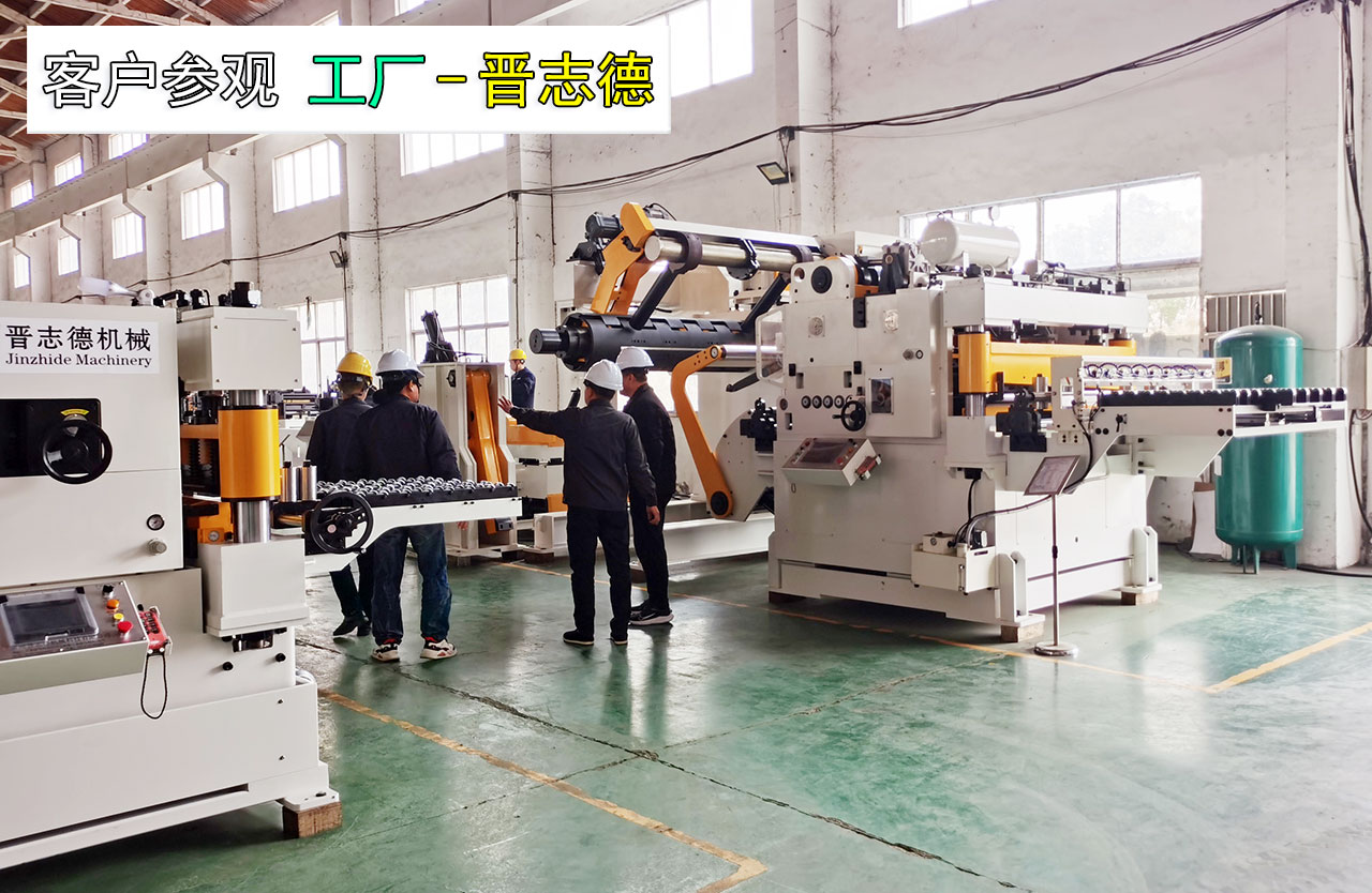 杭州客戶來(lái)工廠參觀 杭州客戶來(lái)工廠參觀