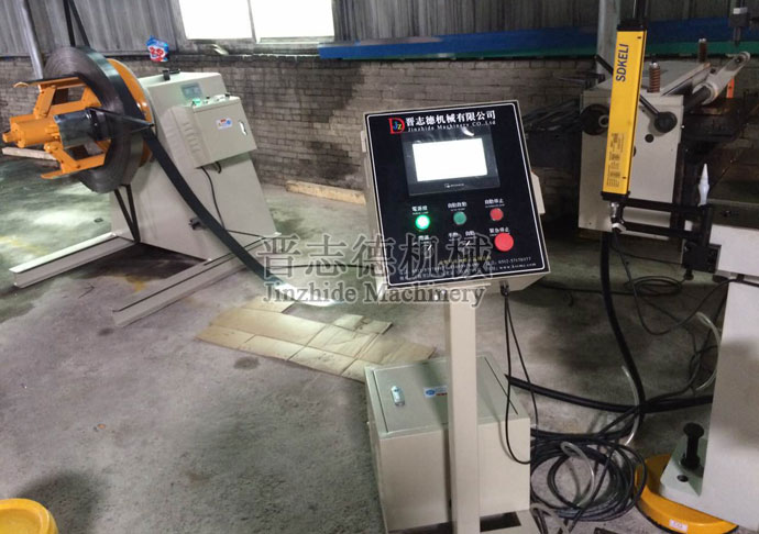 上海送料機現(xiàn)場調(diào)試