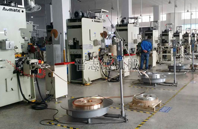 平面電子送料機(jī)運(yùn)用 平面電子送料機(jī)運(yùn)用