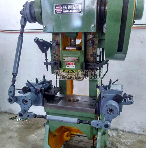 薄板滾輪送料機(jī)