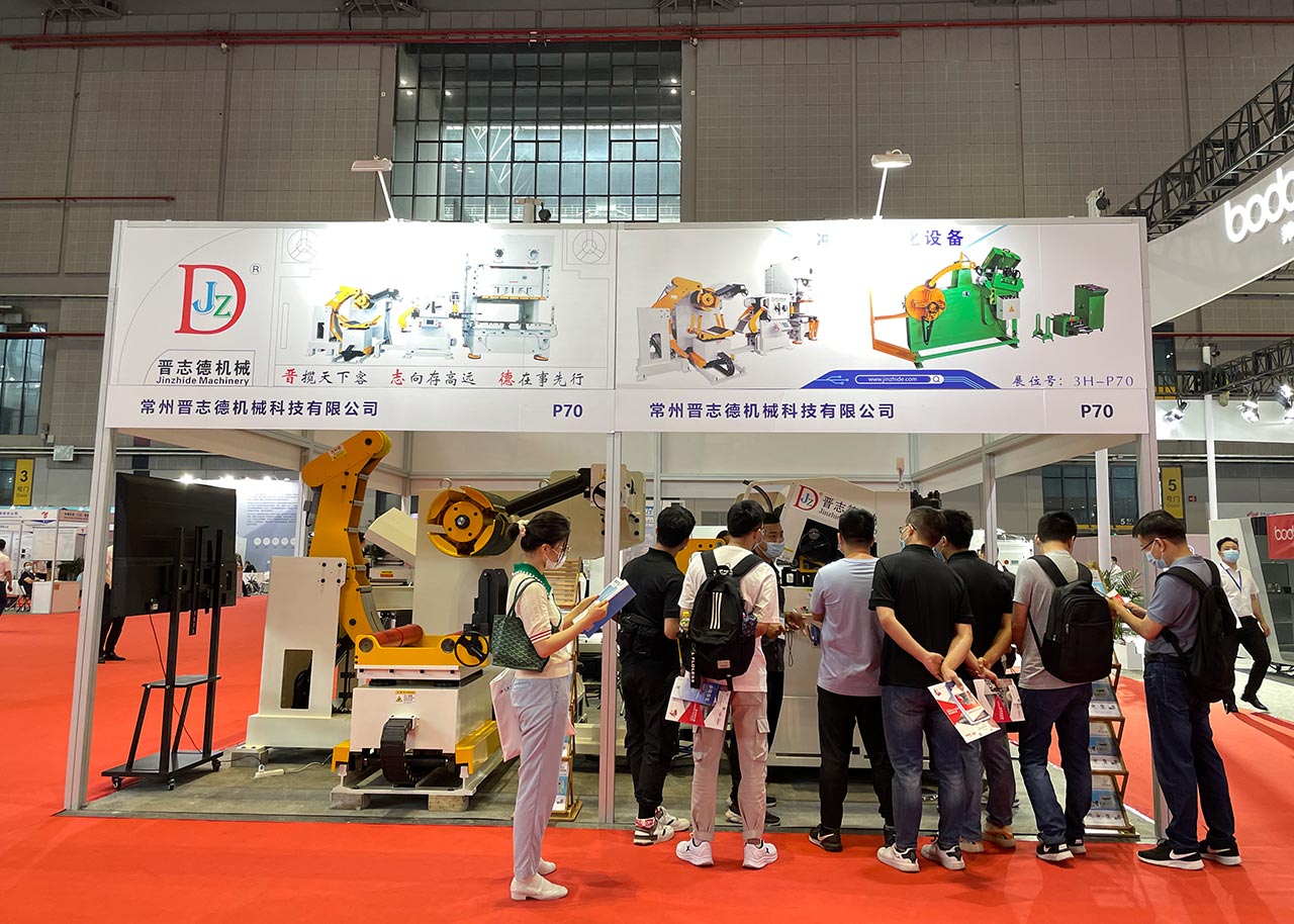 三合一送料機工廠上海展 三合一送料機工廠上海展