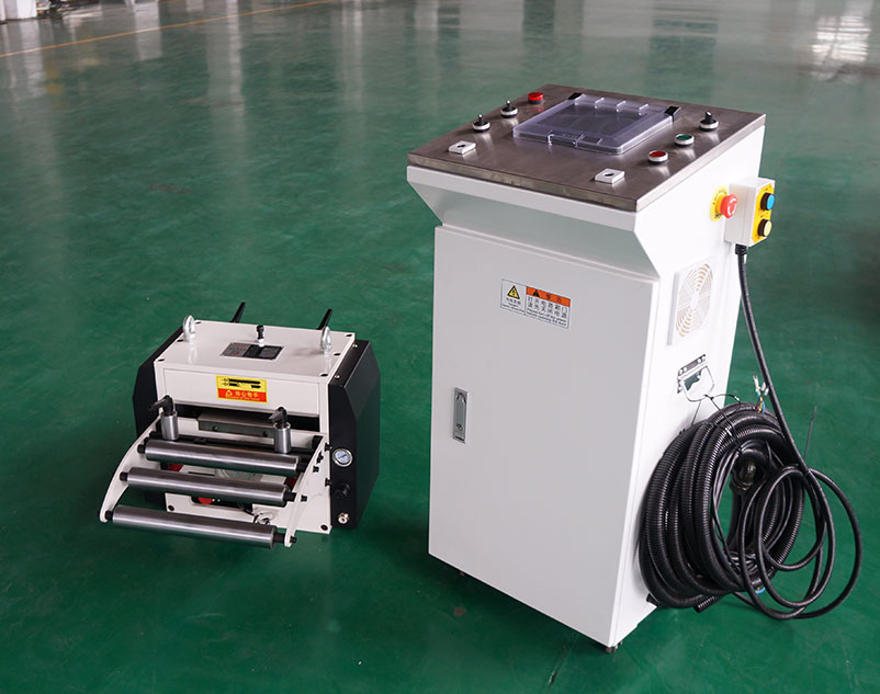 NC數(shù)控送料機(jī)圖片 NC數(shù)控送料機(jī)圖片