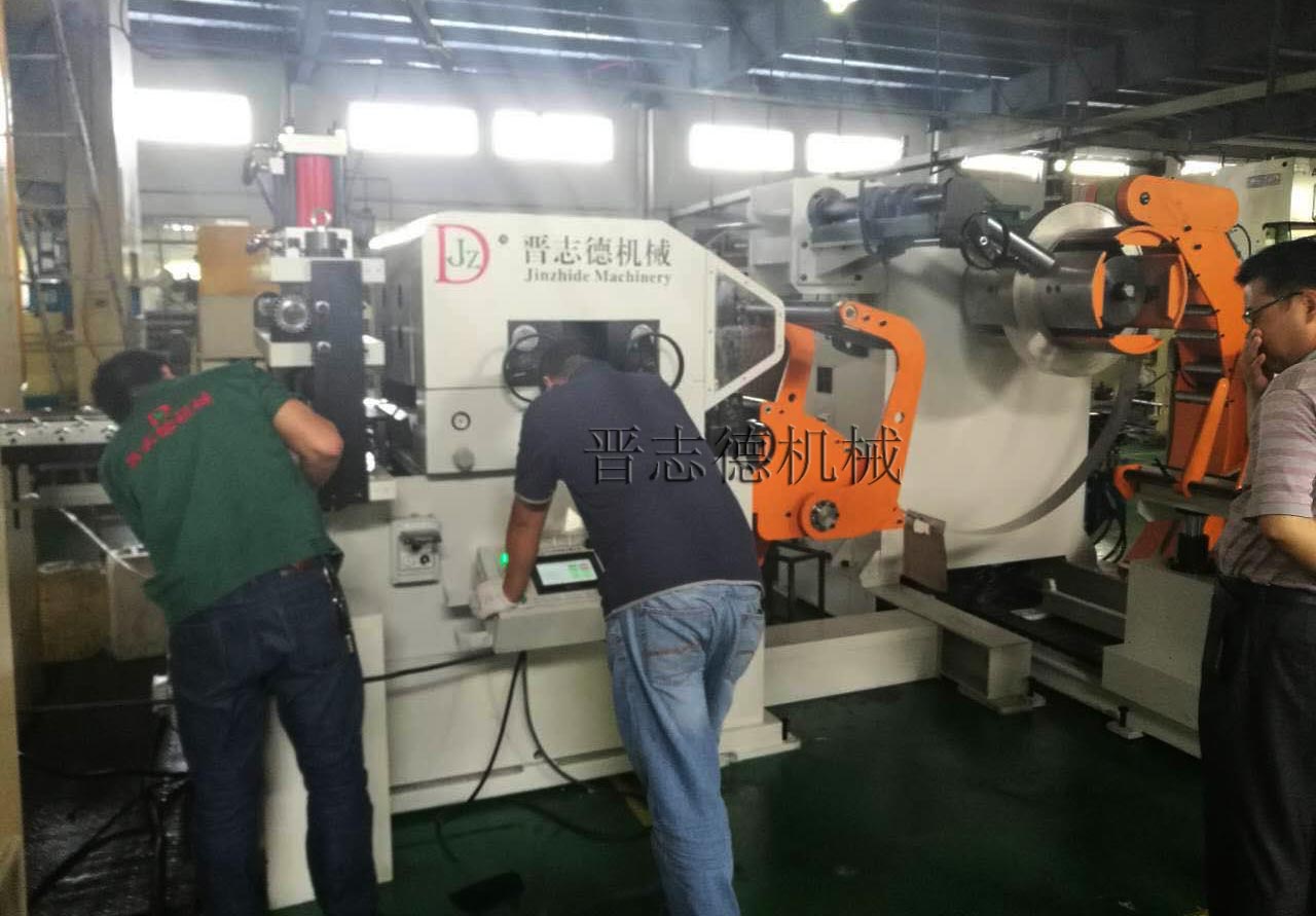 三合一送料機(jī)維修,三合一送料機(jī)培訓(xùn) 三合一送料機(jī)維修,三合一送料機(jī)培訓(xùn)