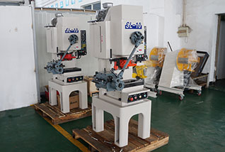 小型沖床,小沖床,臺(tái)式?jīng)_床