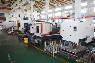 CNC數(shù)控機(jī)床 CNC數(shù)控機(jī)床