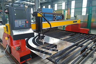 數(shù)控火焰等離子切割機(jī) 數(shù)控火焰等離子切割機(jī)